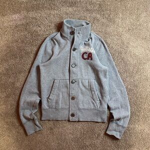 Hollister grey button up jacket Old money style Size S